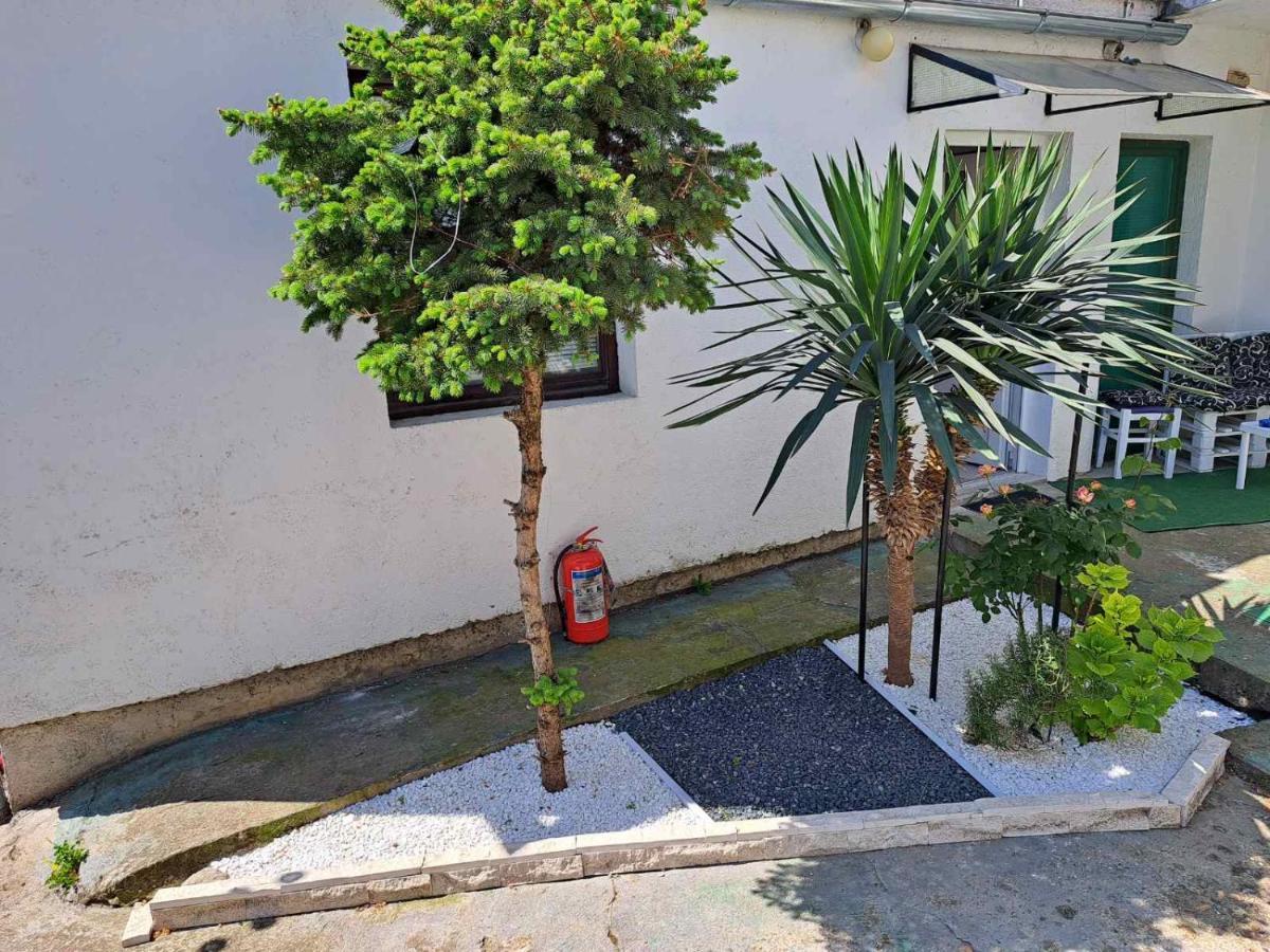 Stefan Apartman โนวีซาด ภายนอก รูปภาพ