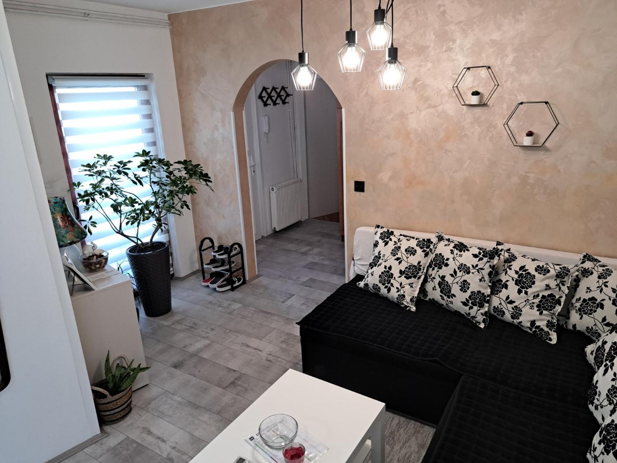 Stefan Apartman โนวีซาด ภายนอก รูปภาพ